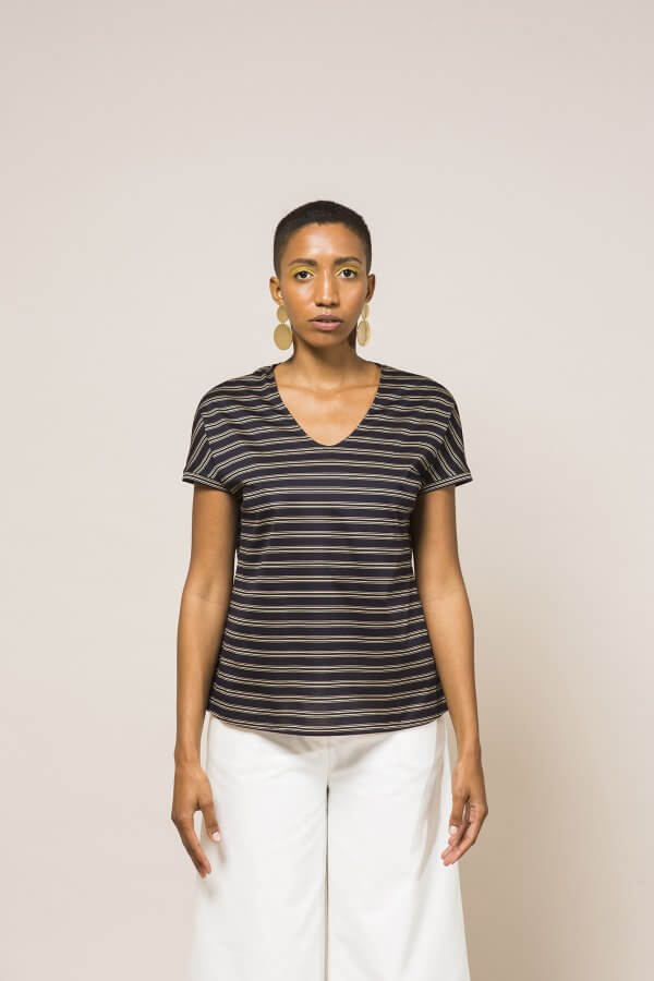 T-Shirt Scollo V - immagine 12