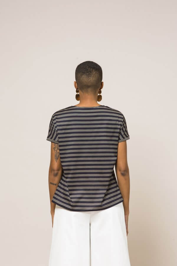 T-Shirt Scollo V - immagine 10