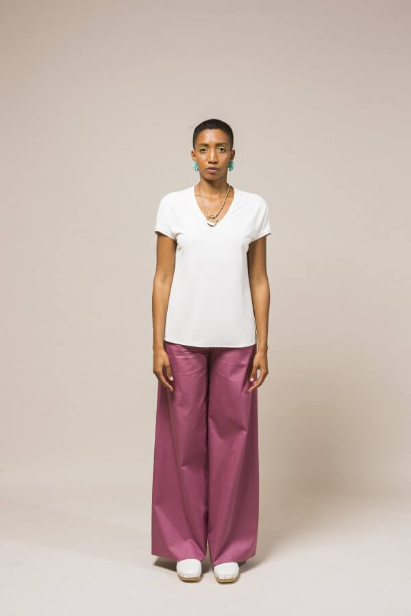 T-Shirt Scollo V - immagine 17