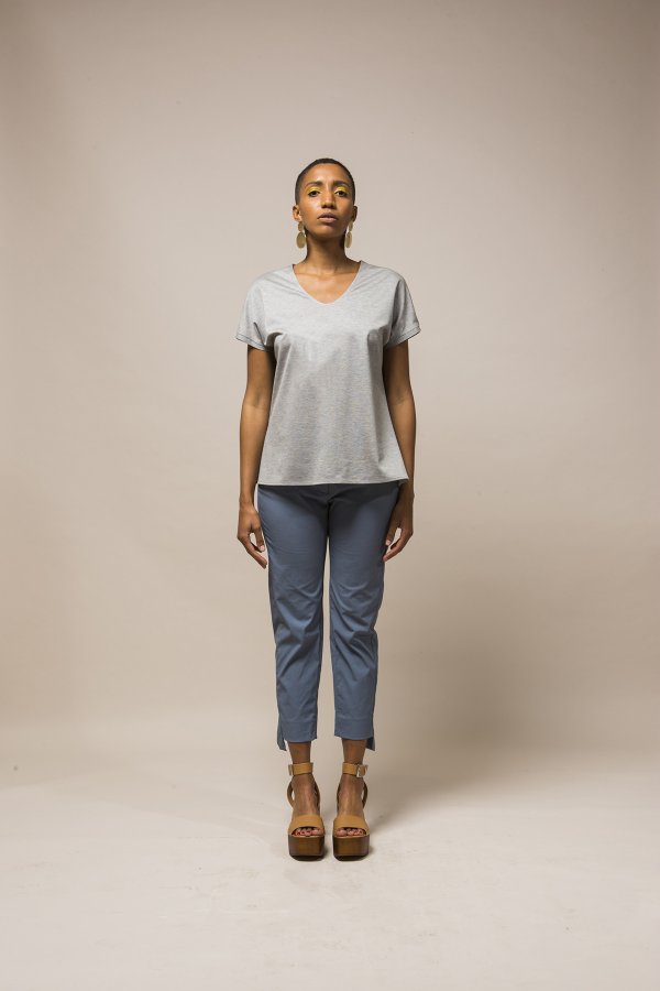 T-Shirt Scollo V - immagine 5